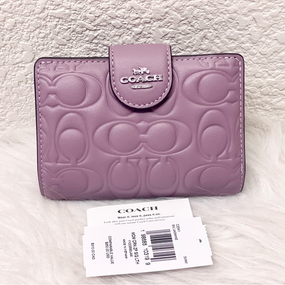 Coach Handbags - NWT COACH CZ341 Medium Corner Zip Wallet in Signature Leather Jasmine